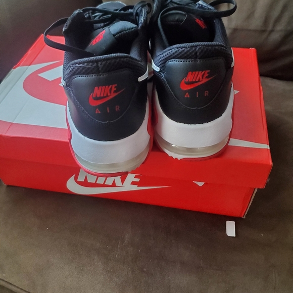 Mens Nike Air Max Excee - Picture 7 of 7